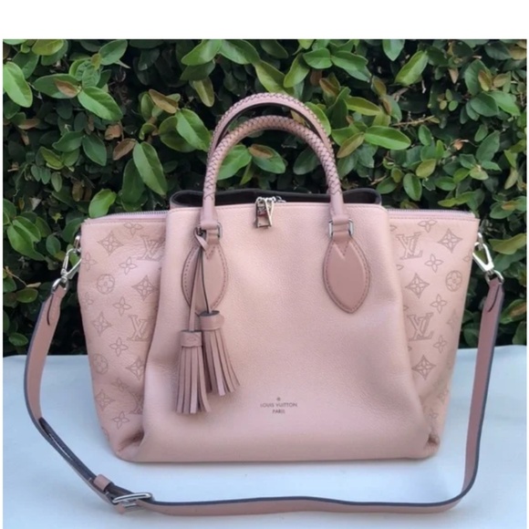 Louis  Vuitton Haumea Mahina Magnolia Pink Leather Bag M55030 RARE - Picture 1 of 8